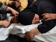 4 شهداء وعدد من المصابين جراء قصف الاحتلال منزلا بمخيم النصيرات