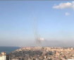 إطلاق أكثر من 100 صاروخ من لبنان باتجاه الجليل والجولان
