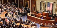 مجلس النواب الأمريكي يقر حزمة إجراءات لمساعدة المتضررين من كورونا