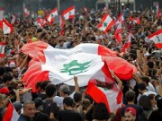لبنان: إطلاق الغاز مسيل الدموع صوب محتجين على تراجع الليرة