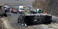 مصرع 13 شخصا في حادث سير وسط باكستان