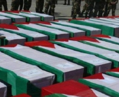 تشييع جثامين 8 فلسطينيين ضحايا غرق القارب في اليونان