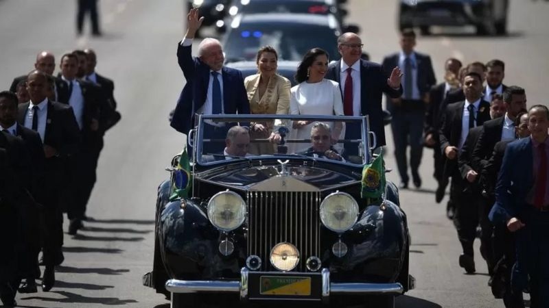 دا سيلفا يؤدي اليمين كرئيس جديد للبرازيل- صورة من الانترنت